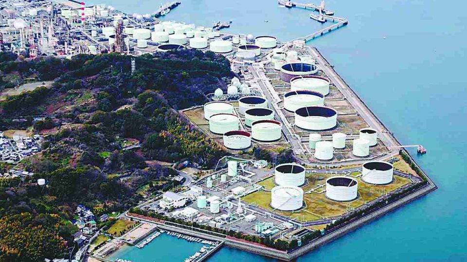 Japonya, petrol rezervlerini kullanmaya başladı